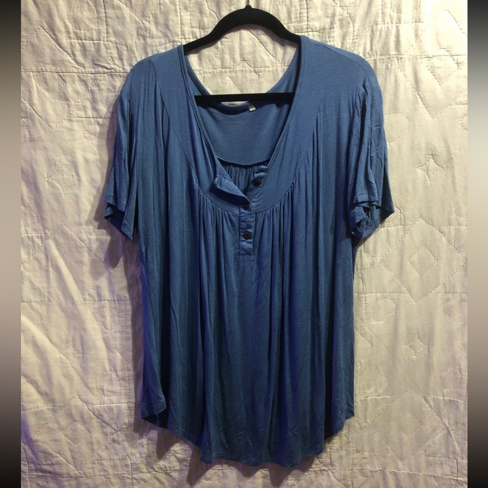 henley tee